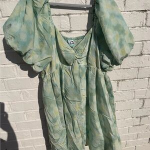 Green Watercolor Puff Sleeve Dress